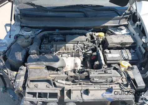 2017 Jeep Cherokee High Altitude Fwd z USA, uszkodzony, nr VIN 1C4PJLDB8HW642712